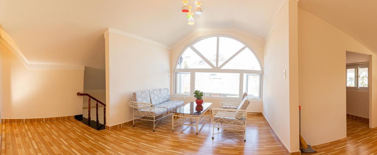 Caly Homestay 大叻 外观 照片